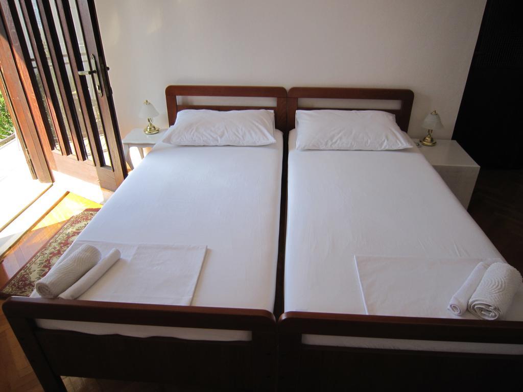 Holiday Home Mona Igrane Oda fotoğraf