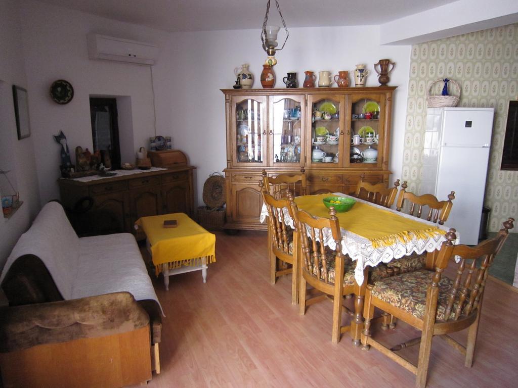 Holiday Home Mona Igrane Oda fotoğraf